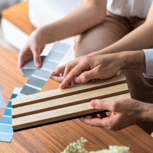 Raumgestaltung mit Farbe: Wandfarbe und Bodenbelag aufeinander abstimmen